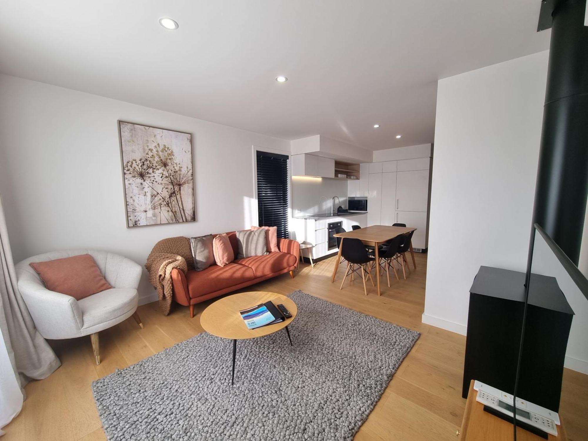 Alpine Junction Townhouse Apartments, Lodge & Hotel Wanaka Extérieur photo